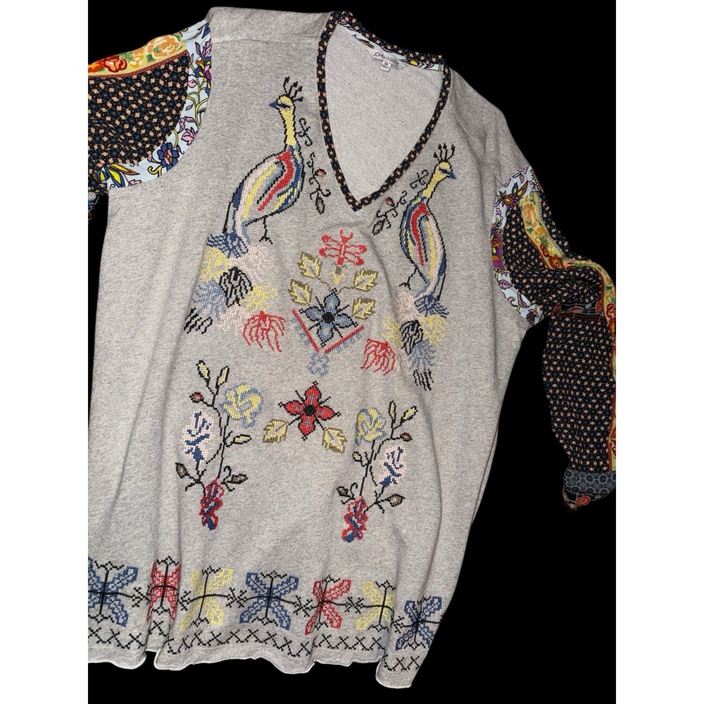 John Mark Tunic Top 1X Embroidered Knit Peacock Bird Long Sleeve Stretch Gray